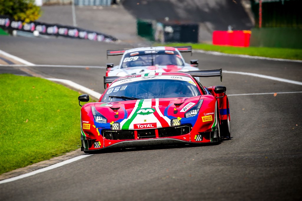 (Foto: GT WORLD CHALLENGE)